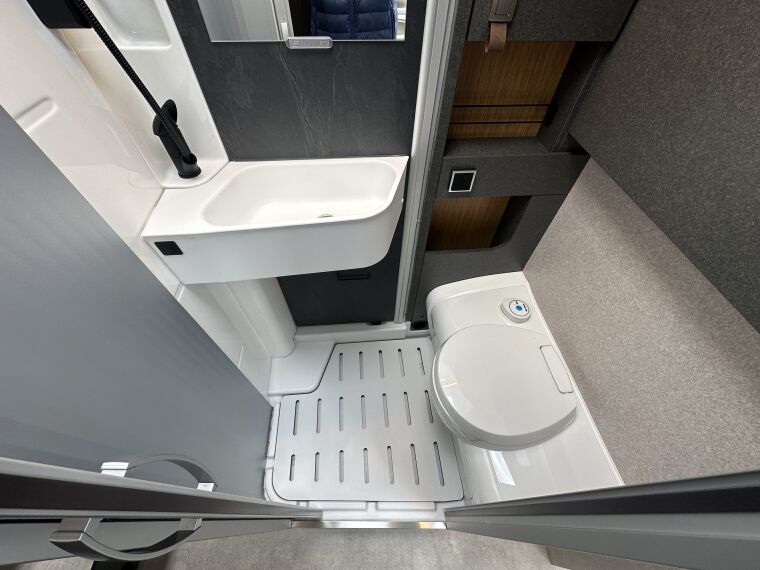 ML-T 570 Crossover - 22