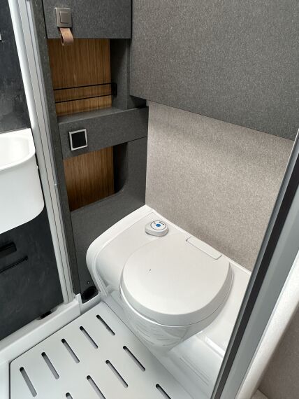 ML-T 570 Crossover - 31