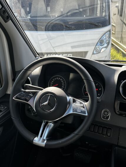 GT-S 685 - 8