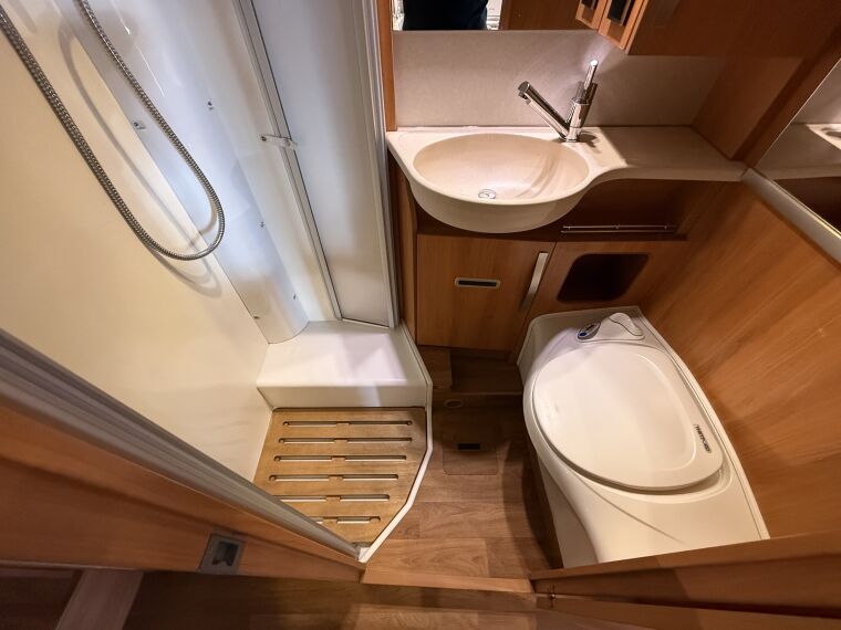 Hymer Exsis I 678 - 13