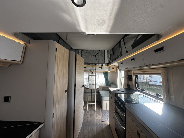 Touring 630 Harbour Blue - 25