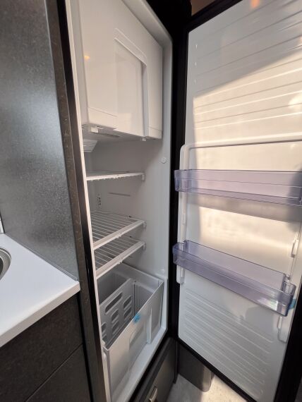 ML T 570 Crossover - 27